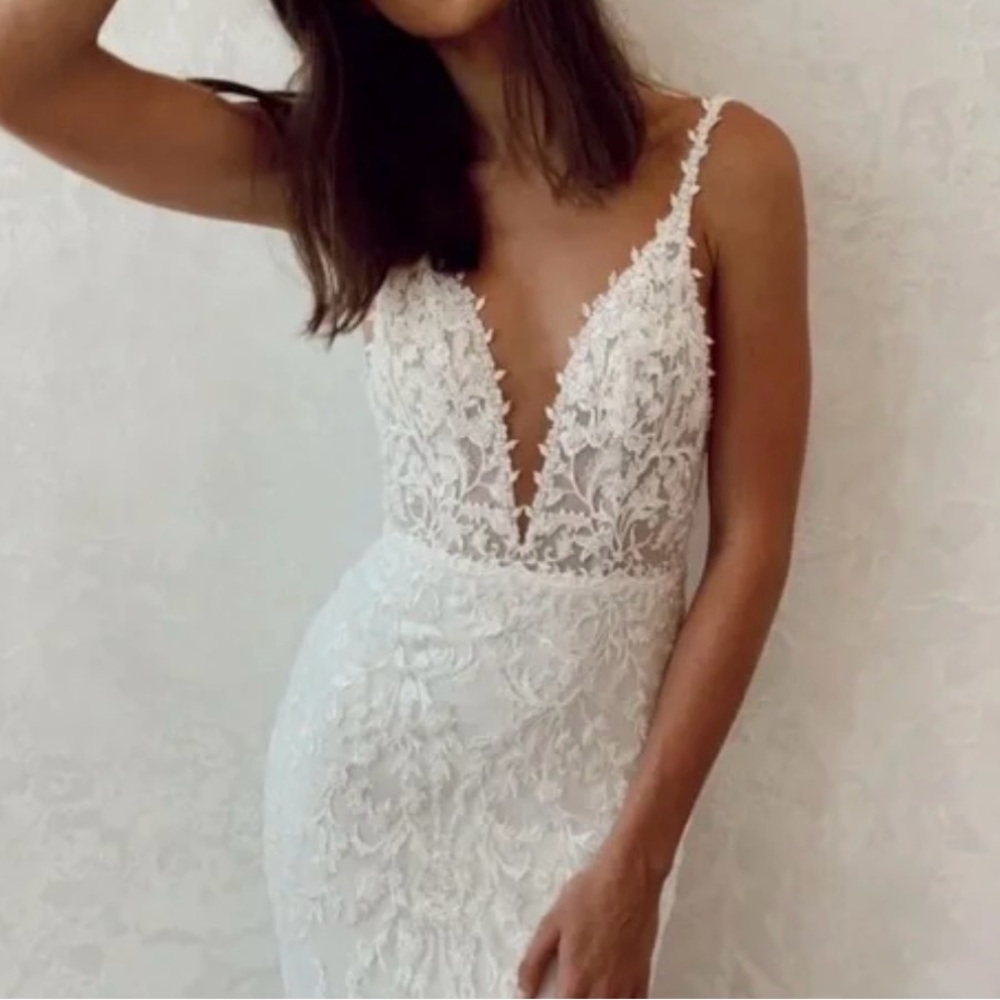 Made with love Tommy-Stunning White Lace Bridal Gown